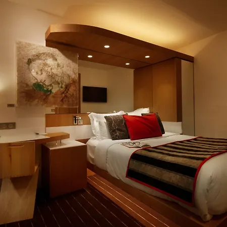 Hotel Select 4*