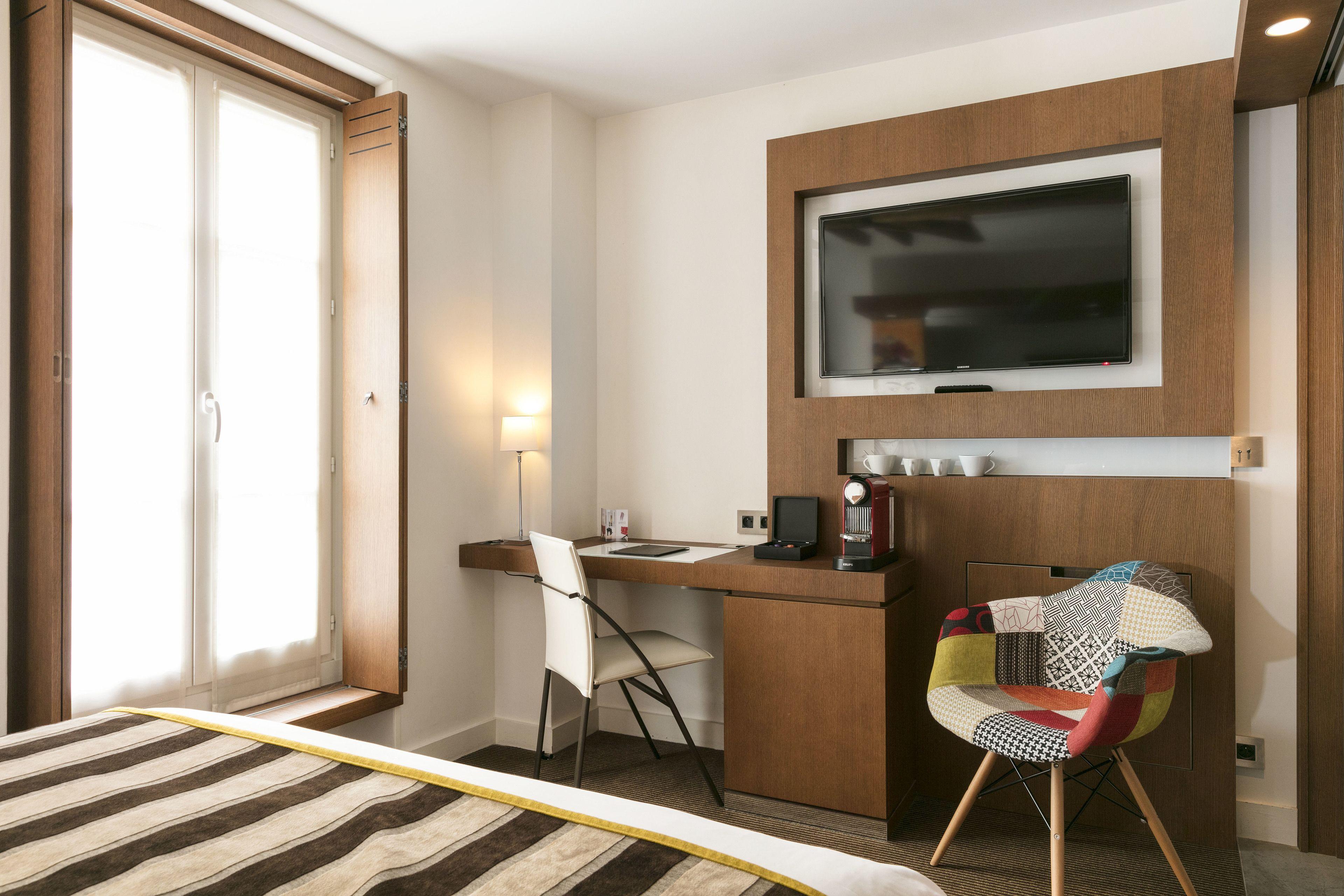 Select 4* Parigi