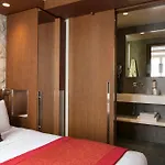 Select Hotel