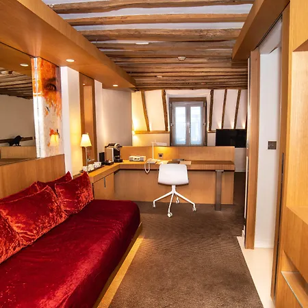Select Hotel 4*
