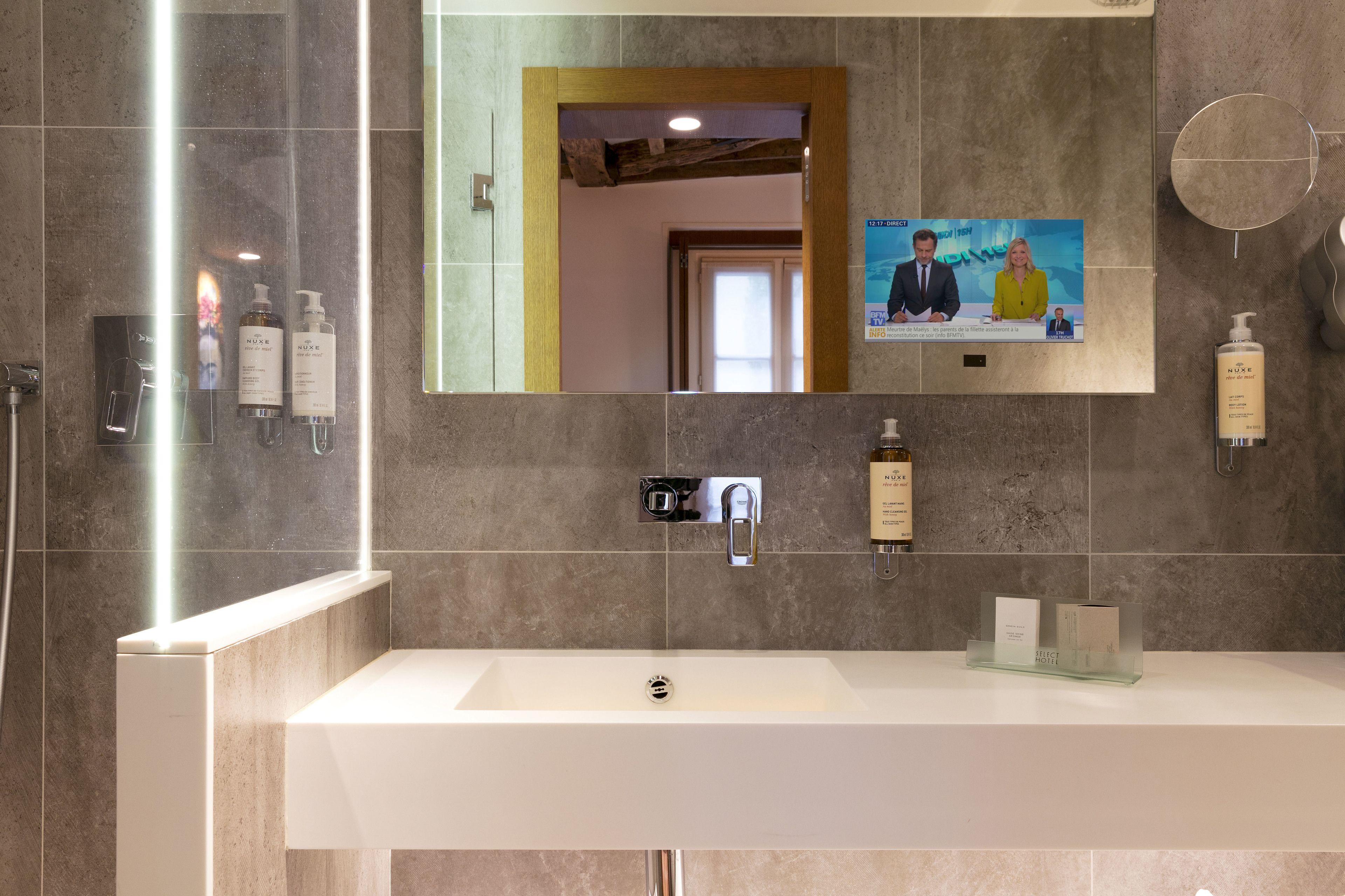 Select Hotel 4*