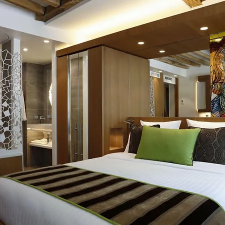 Select Hotel 4*